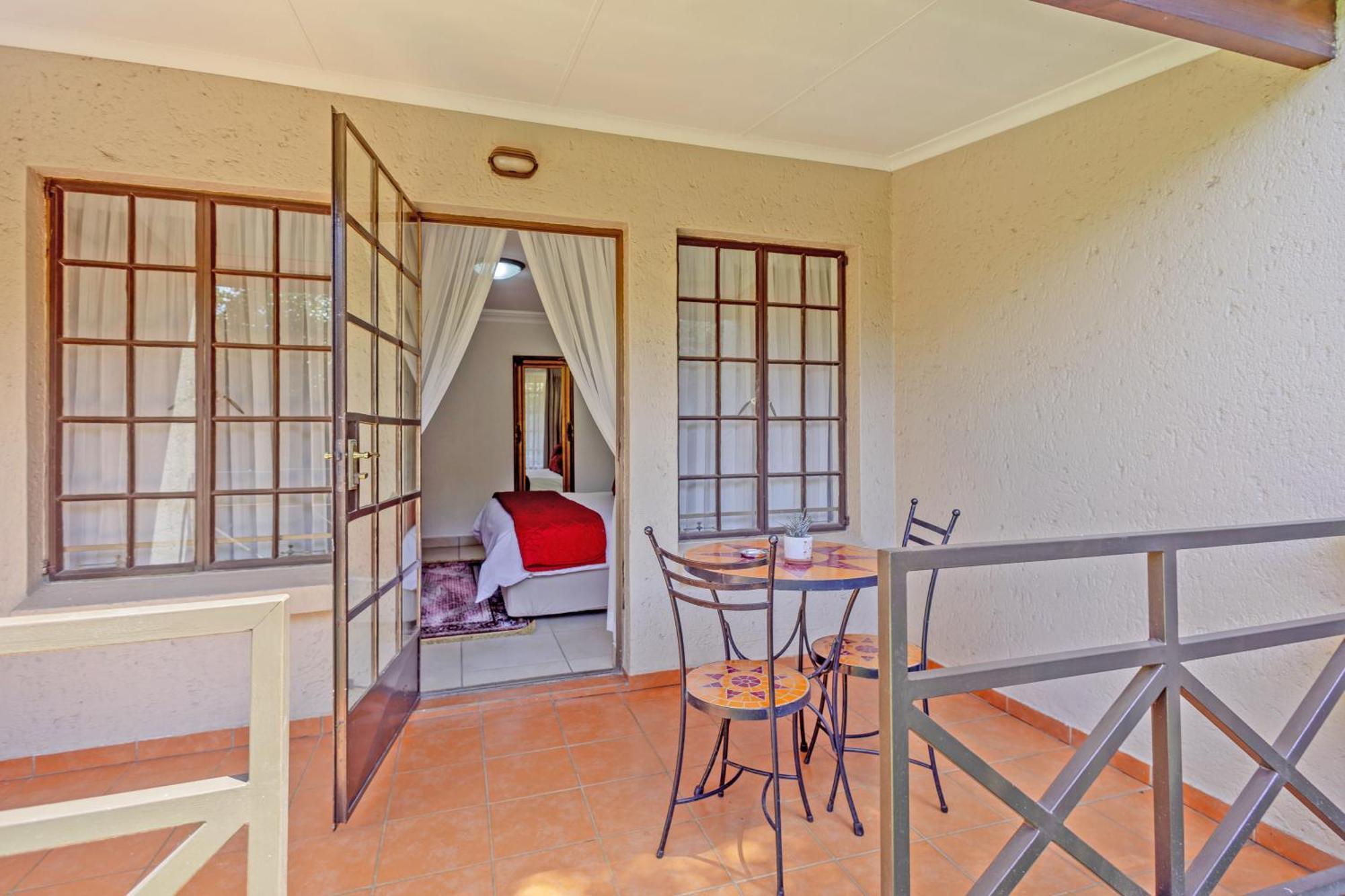 Afrique Boutique Hotel O.R. Tambo Boksburg Buitenkant foto